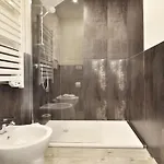 Ihost - Adriatico 6 * Milano